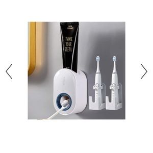 Toothpaste dispenser